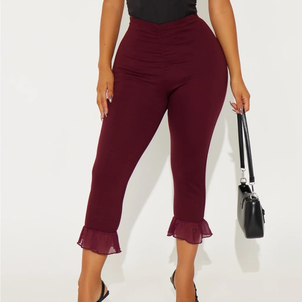 Fashion nova charlotte ruffle capri legging - wine
